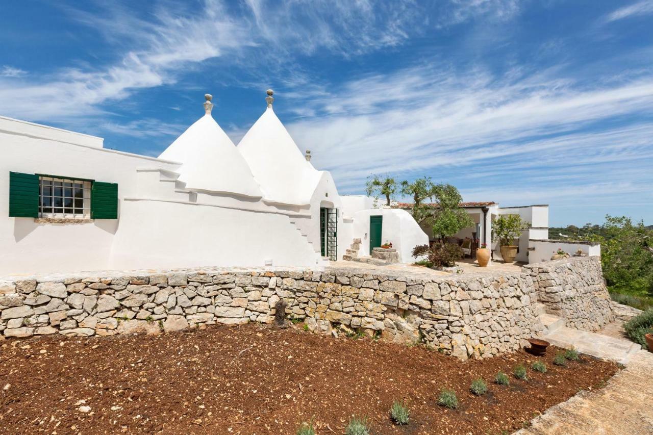 Trullo Il Karrubo Βίλα Ostuni Εξωτερικό φωτογραφία