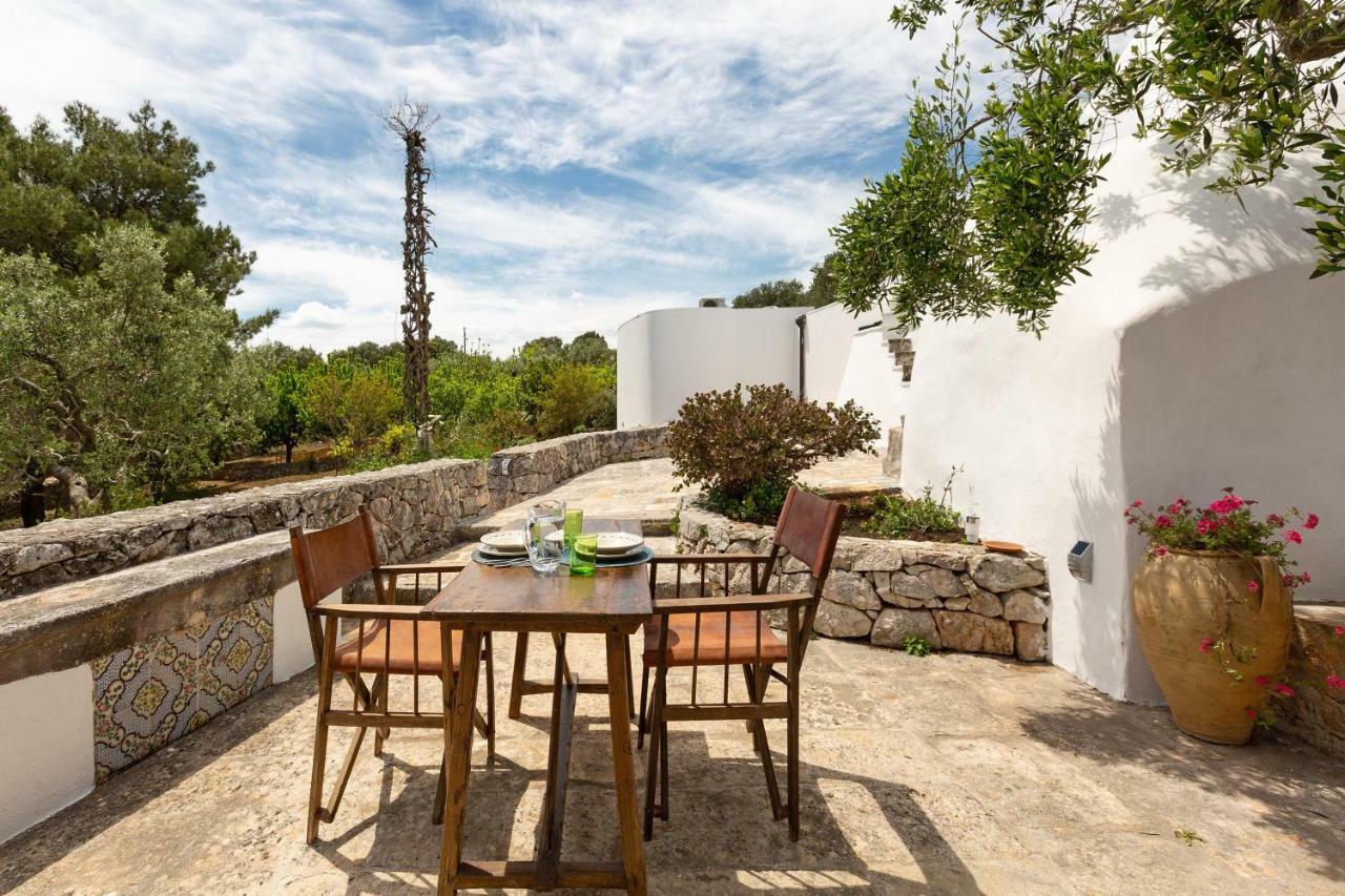 Trullo Il Karrubo Βίλα Ostuni Εξωτερικό φωτογραφία
